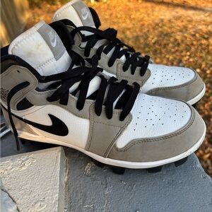 Nike Jordan  Men's White and Gray baseball cleats